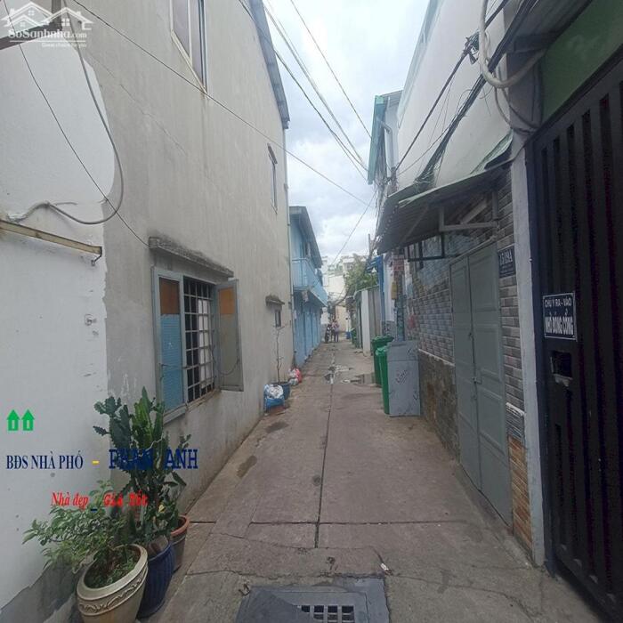 Hình ảnh Bán gấp nhà phố Quận 9 - Hẻm xe hơi - Chỉ có 3 tỷ.n.n.n. 4