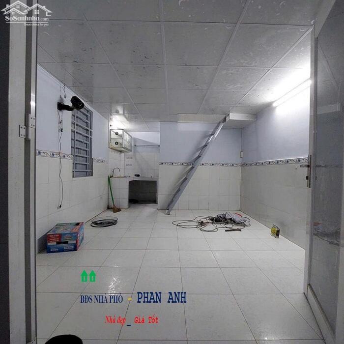 Hình ảnh Bán gấp nhà phố Quận 9 - Hẻm xe hơi - Chỉ có 3 tỷ.n.n.n. 3