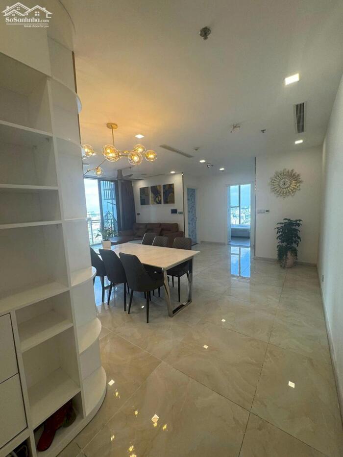 Hình ảnh BDS HVL [NC] Cho thuê căn hộ 3 phòng ngủ full nội thất, Toà Aqua 1 Vinhomes Golden River, view Thảo cầm viên , căn góc 2 ban công rất thoáng mát. (Mã cũ 12A) 5