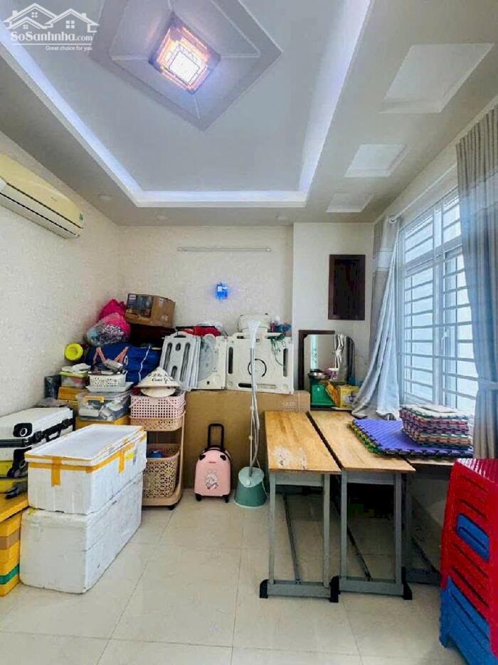 Hình ảnh Bán nhà vị trí cực đẹp đường Phạm Văn Chiêu, phường 16, Gò Vấp 8