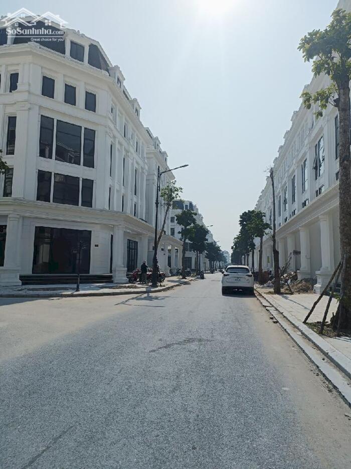 Hình ảnh Bán Biệt thự Liền kề 200m2 Louis City Hoàng Mai - Căn góc Mặt tiền 14m VIP 1