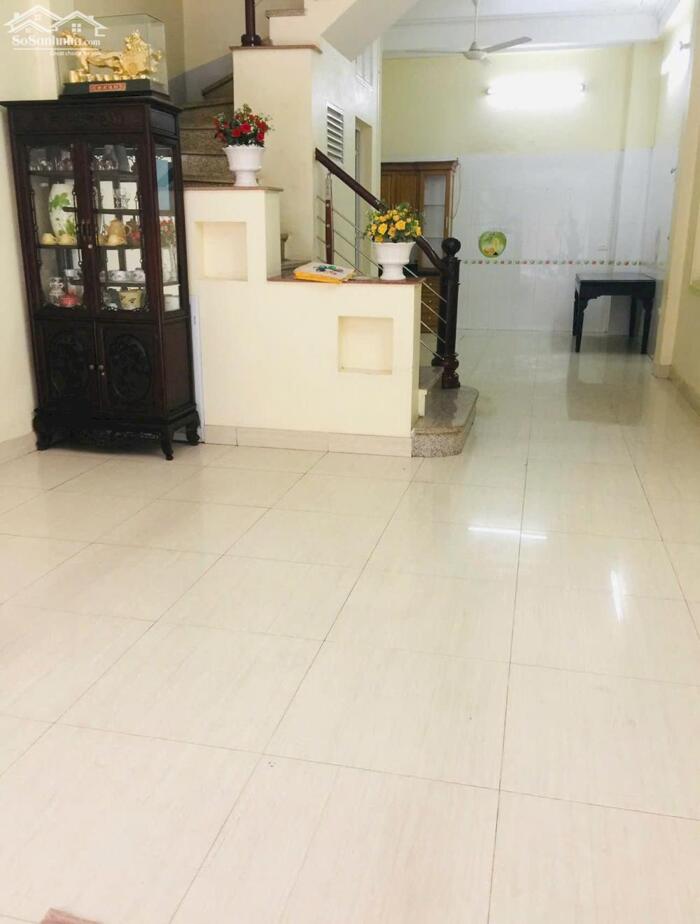 Hình ảnh Cho thuê nhà nguyên căn tại Nguyễn Xiển Thanh Xuân - DT 60m2 x 4 tầng, ô tô đỗ cửa 5