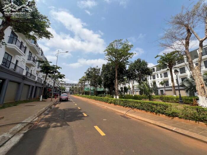 Hình ảnh Nhà phố khe thoáng view công viên giá tốt. 120m2 3