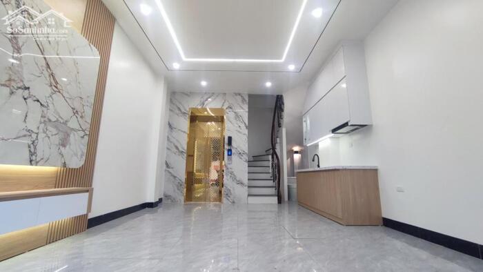 Hình ảnh Bán nhà Linh Quang 49m2 ngõ nông thang máy giá rẻ 8.6 tỷ 0