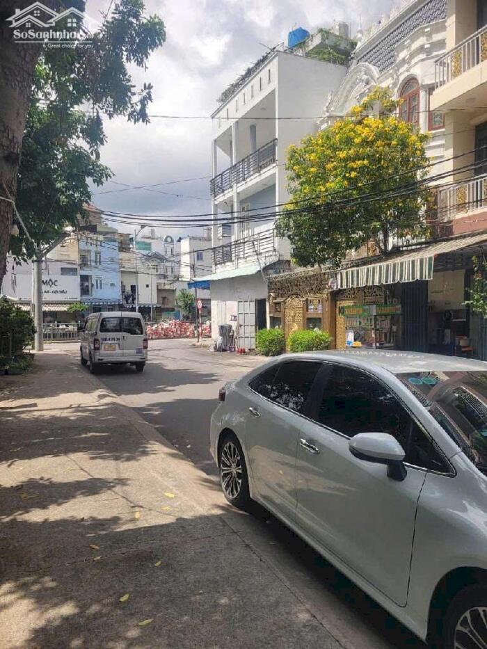 Hình ảnh CHDV HXH 1 trục Dương Quảng Hàm 138m2 ngang 4.6m 5 lầu 16PN khép kín TN 720tr 16.5 tỷ 1