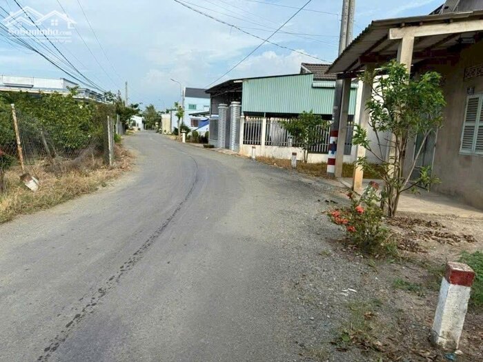 Hình ảnh Đất thổ 123m2 mt đường nhựa 7 mét xã Tân Lân giá rẻ đầu tư 980tr 0