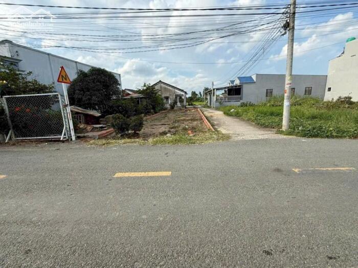 Hình ảnh Đất thổ 123m2 mt đường nhựa 7 mét xã Tân Lân giá rẻ đầu tư 980tr 1