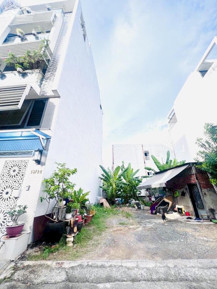 Hình ảnh Khuôn đất đẹp khu Trần Não,Quận 2,DT:5,8mx15,5m,khu có bảo vệ 24/7,giá 18.5 tỷ 0
