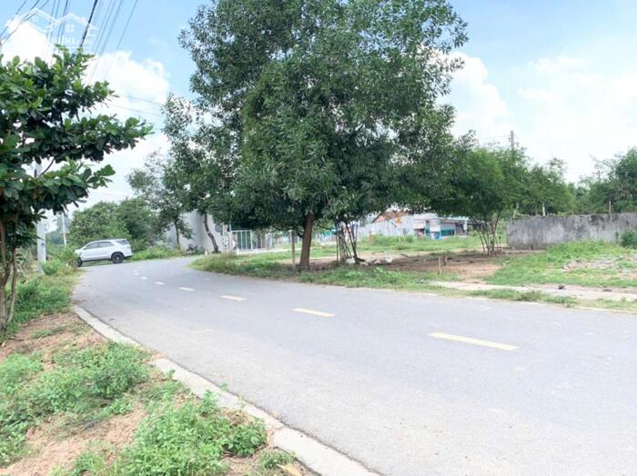 Hình ảnh Gấp bán lô góc KDC hiện hữu Tân Định Bến Cát ngay Ql13 3