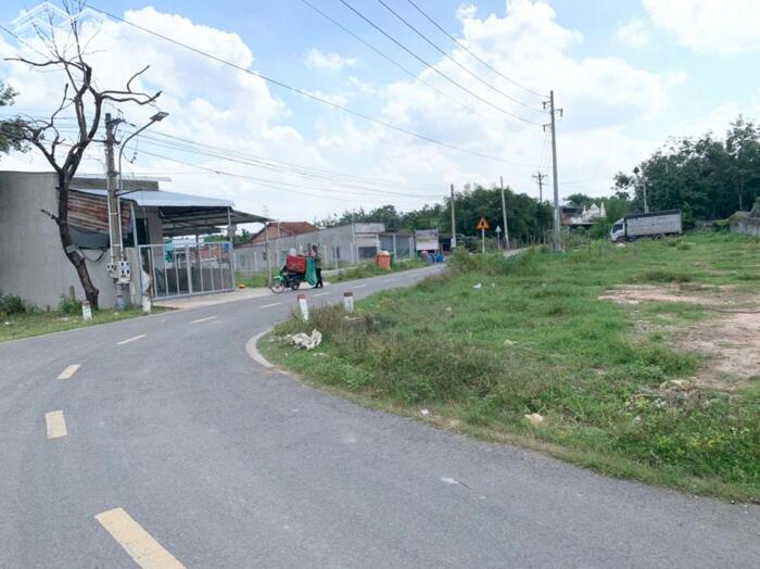 Hình ảnh Gấp bán lô góc KDC hiện hữu Tân Định Bến Cát ngay Ql13 1