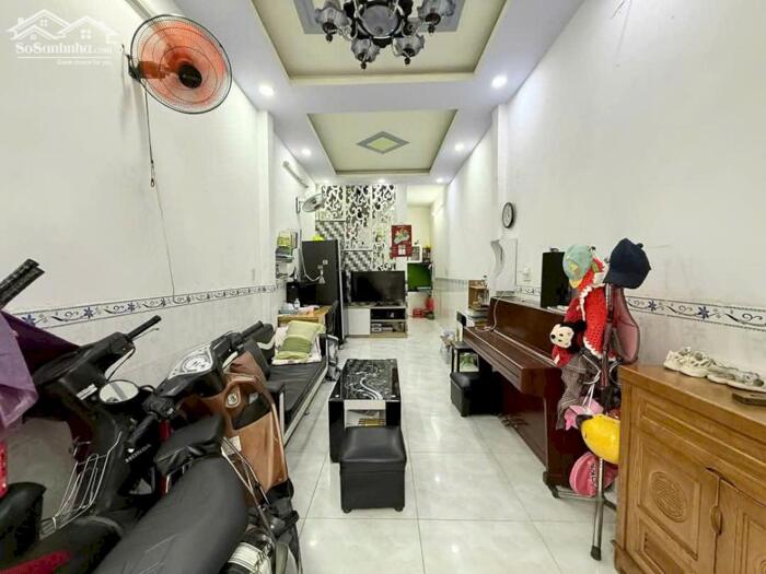 Hình ảnh Bán nhà hẻm xe hơi 1/ đường số 3, p9 4