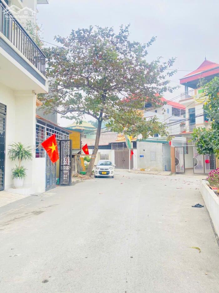 Hình ảnh Bán đất đường rộng hai ô tô tránh nhau cạnh chợ Mậu Lâm, Khai Quang, Vĩnh Yên. 0