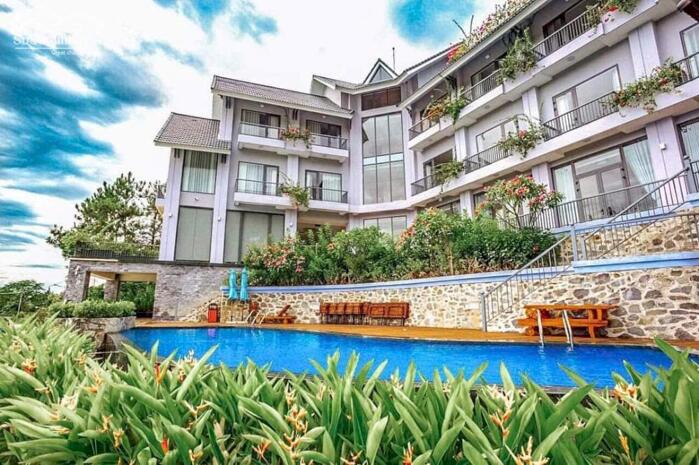 Hình ảnh Bán GOLF VILLA-Tam Đảo 2300m2-4T Th/Máy MT30m Dòng Tiền 2,4 Tỷ/Năm 40 Tỷ Tam Đảo. 0