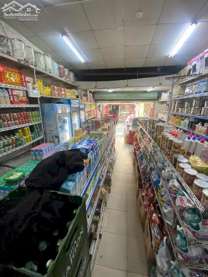 Hình ảnh Bán nhà Mặt Phố Dương Quảng Hàm 100/110m, 4 Tầng, MT 4.5m 42 Tỷ, KD sầm uất - LH 0987881444 4