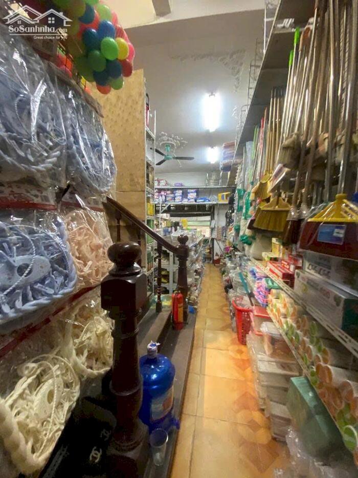 Hình ảnh Bán nhà Mặt Phố Dương Quảng Hàm 100/110m, 4 Tầng, MT 4.5m 42 Tỷ, KD sầm uất - LH 0987881444 3