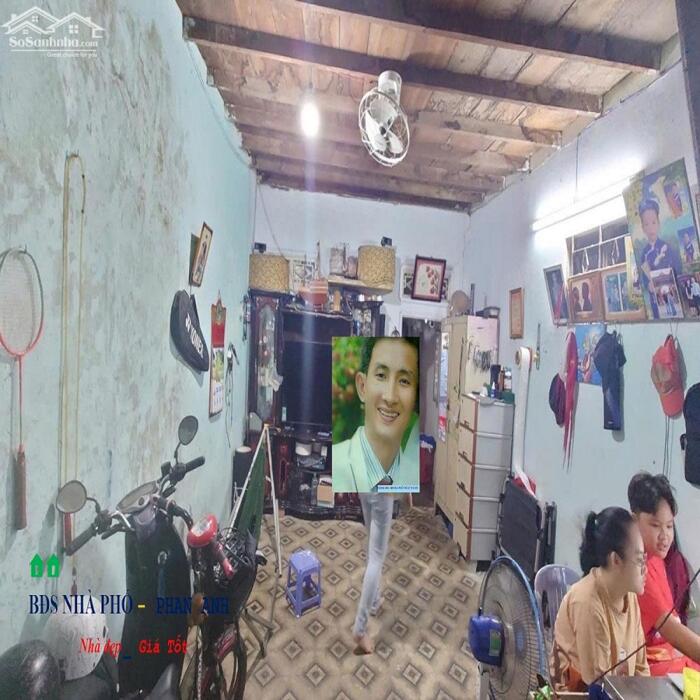 Hình ảnh Bán gấp nhà phố Phước Long A – 76 m2 đất – Hẻm xe hơi - Chỉ có 4 tỷ.n..n.n. 3