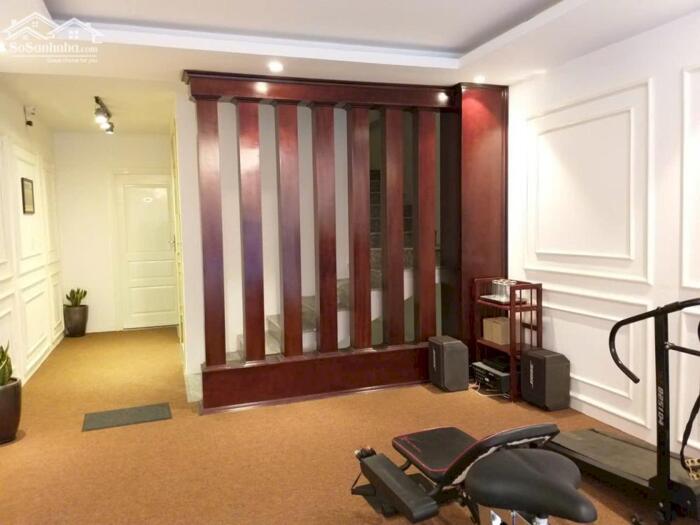 Hình ảnh Cho thuê nguyên căn Văn Cao 8 ngủ khép kín, DT: 90m2. 6