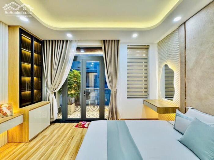 Hình ảnh Chỉ 14.9 tỷ có nhà đẹp 6 lầu khu phân lô ngang 4.2m HXT thông Nguyễn Oanh 72m2 tặng T.máy 0