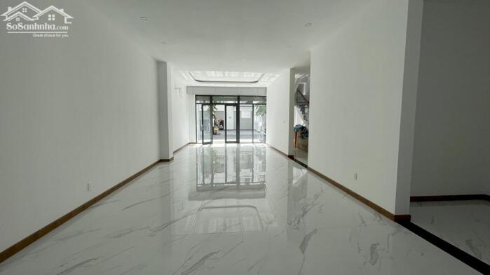 Hình ảnh CHO THUÊ NHÀ PHỐ DIỆN TÍCH 126M2 (7X18) VINHOMES GRAND PARK 8