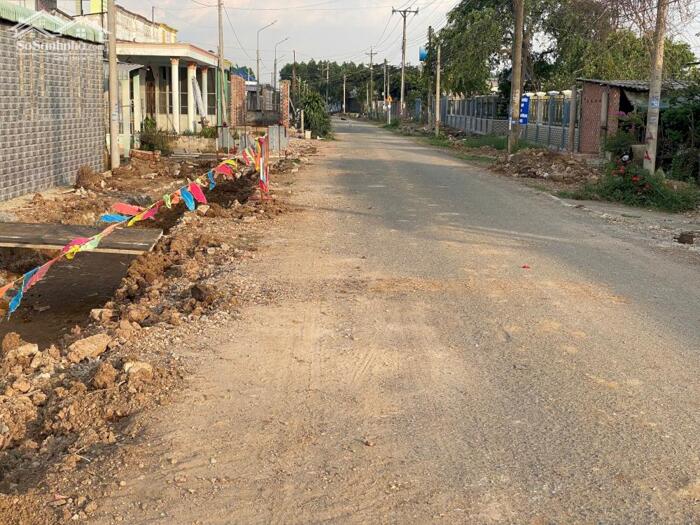 Hình ảnh Kèo Thơm Chủ cần Tiền Bán Gấp Lô Đất 1139m2 Mặt Tiền Đương HƯƠNG LỘ 15 Chỉ 3Tỷ2 Thương Lượng 2