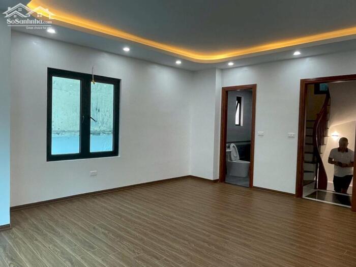 Hình ảnh Ngõ Ôtô Tránh Phố Đội Nhân (7.2ha Vĩnh Phúc) 40/43m, 7T Thang máy, MT 4.4m 17.8 Tỷ - LH 0987881444 0