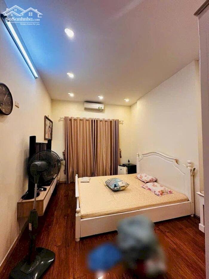 Hình ảnh Bán nhà Hồng Mai 39m2 oto lùi cửa mặt ngõ rộng gần oto 7.5 tỷ 2