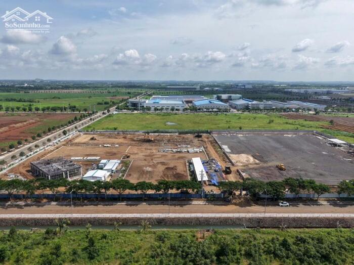 Hình ảnh Bán đất xây dựng xưởng 30,000m2 KCN Châu Đức, Huyện Châu Đức, BRVT 1