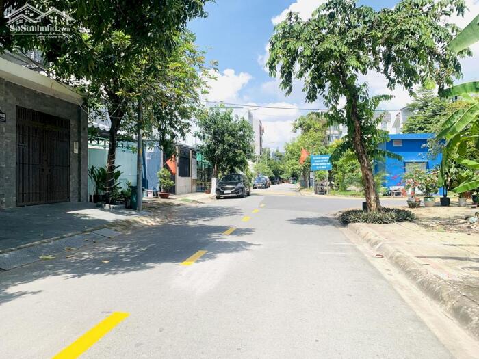 Hình ảnh Bán Đất Biệt Thự Ven Sông Khu Trần Não,Q2 DT:138m2(7,5mx18,5m)-Giá 30 Tỷ TL 0