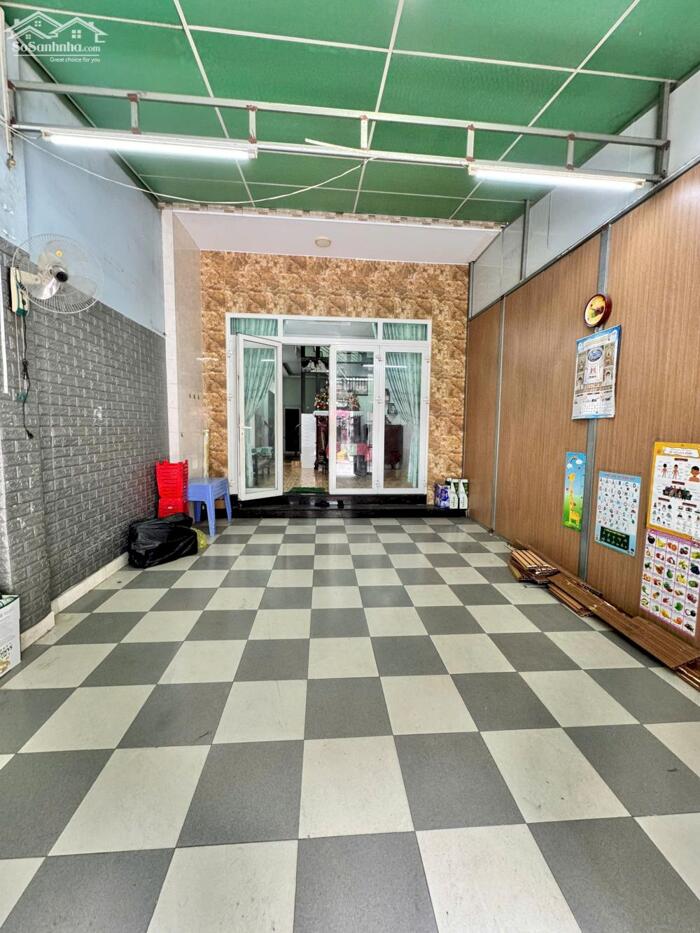 Hình ảnh Bán nhà mặt tiền đường số 12, phường 11, Gò Vấp ( 12 tỷ) 2