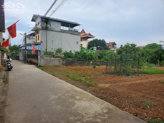 Hình ảnh Chính chủ, gửi bán mảnh đất 721m² có 300m² thổ cư tại Xuân Thủy, Thủy Xuân Tiên, Xuân Mai, Hà Nội. Giá ĐT cực tốt chỉ hơn: 10tr/m² Mật tiền rộng, dễ chia lô, 2