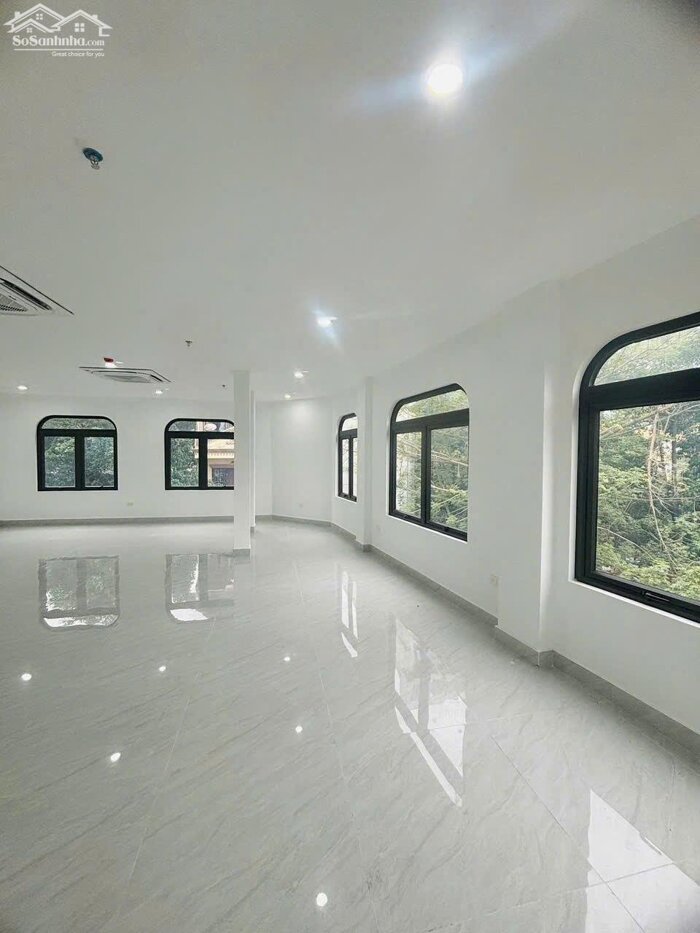 Hình ảnh TÒA VĂN PHÒNG MẶT PHỐ_NGUYỄN CHÁNH_CẦU GIẤY_LÔ GÓC_KD_70M2 8T MT 4,8M NHỈNH 49 TỶ 1