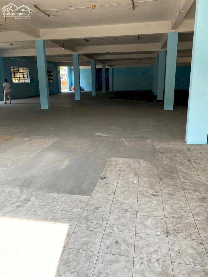 Hình ảnh BDS HVL [NC] CHO THUÊ 5300m2 KHO KCN LÊ MINH XUÂN GIÁ TỐT 1