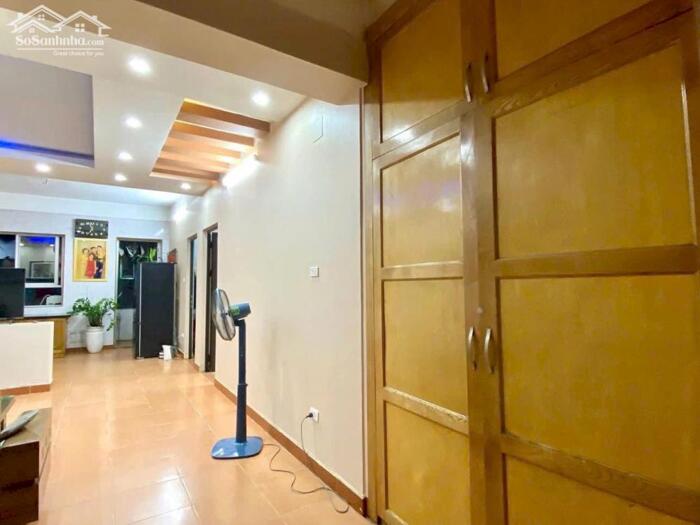 Hình ảnh GIÁ RẺ! CC Nam Trung Yên - Cầu Giấy - lô góc - 75m2 2pn ( có thể sửa 3pn) giá 4,95 tỷ 4