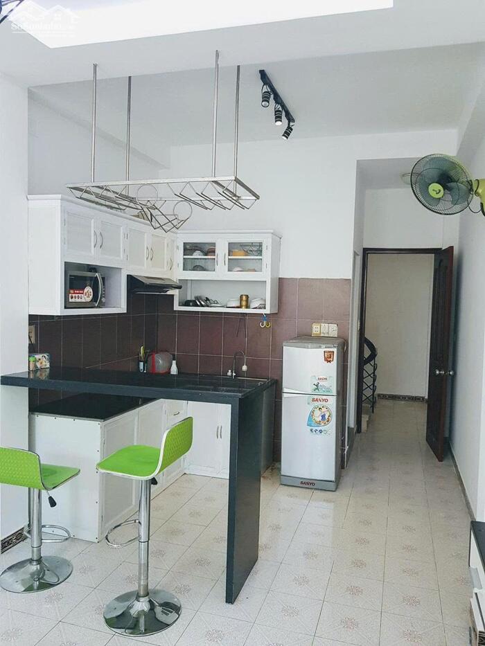 Hình ảnh Bán nhà hxh Sư Vạn Hạnh, Q10 - DT: 4x12m - 4 tầng - Giá tốt nhất khu vực 12 tỷ TL 1