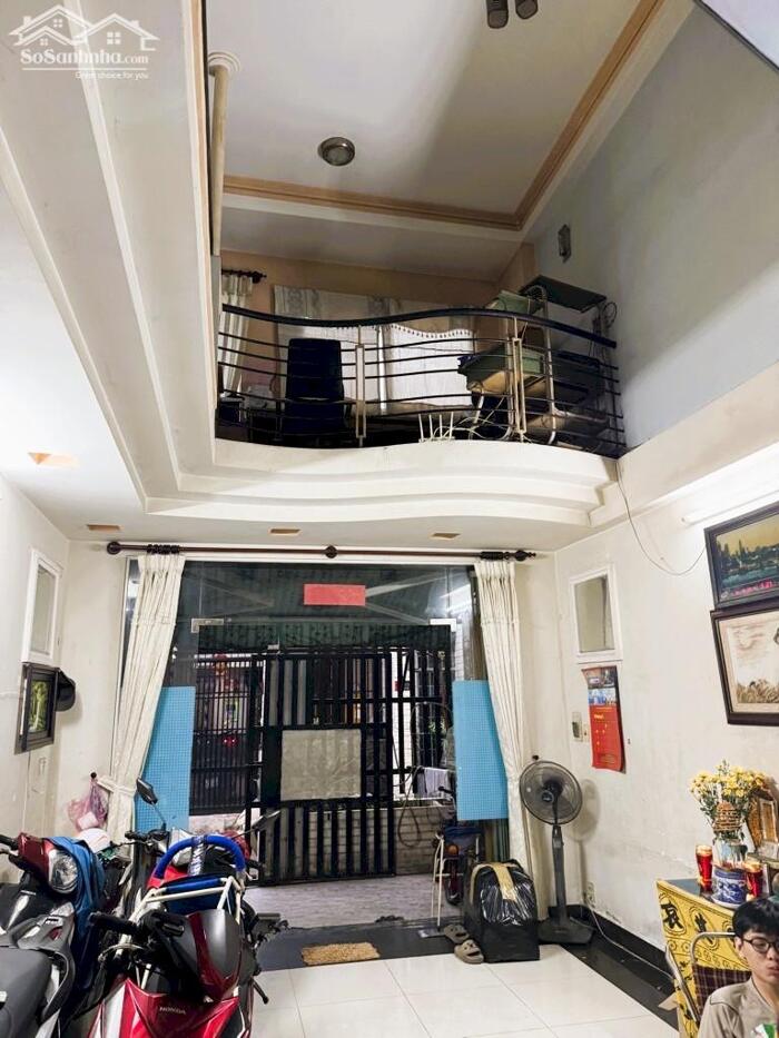 Hình ảnh 68m2 HXH THÔNG PHÚ THỌ HOÀ, 5 TẦNG BTCT, 8TY nhỉnh 3