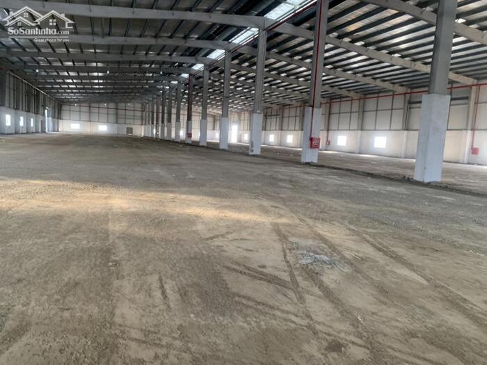 Hình ảnh Cho thuê nhà xưởng trong kcn Quế Võ, dt 1000m2,PCCC tự động , bàn giao ngay. LH 0988 457 392 1