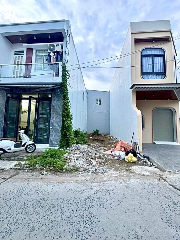 Hình ảnh Bán Nền Đầu đường Tô Vĩnh Diện - giáp Khu TĐC Tiểu Dự Án Nhi Đồng, P.Long Tuyền 0