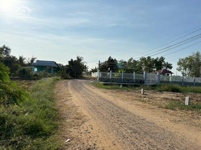 Hình ảnh Đất thổ cư 300m2 mt đường 7 met xã Phước Tuy giá đầu tư 1 tỏi 5 0