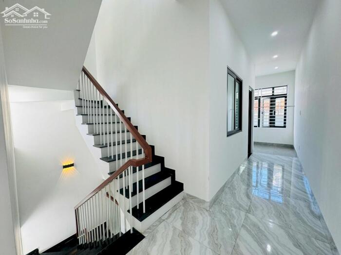 Hình ảnh Chính chủ gửi bán nhà 4 tầng MT Đinh Đức Thiện,P Hoà Khánh.Đà Nẵng. 4