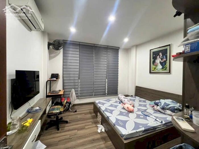 Hình ảnh BÁN NHÀ 5 TẦNG 40 M2 SIÊU ĐẸP NGÕ Ô TÔ PHỐ BỒ ĐỀ GIÁ 8.2 TỶ 0