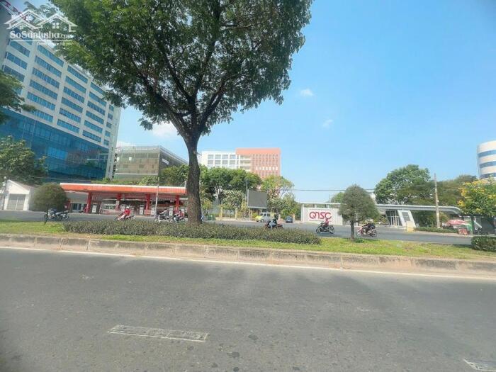 Hình ảnh GẤP BÁN nhà xưởng đường 16m QL1A 825m2 ngang 33m ngay CVPM Quang Trung chỉ 33 tỷ. 3