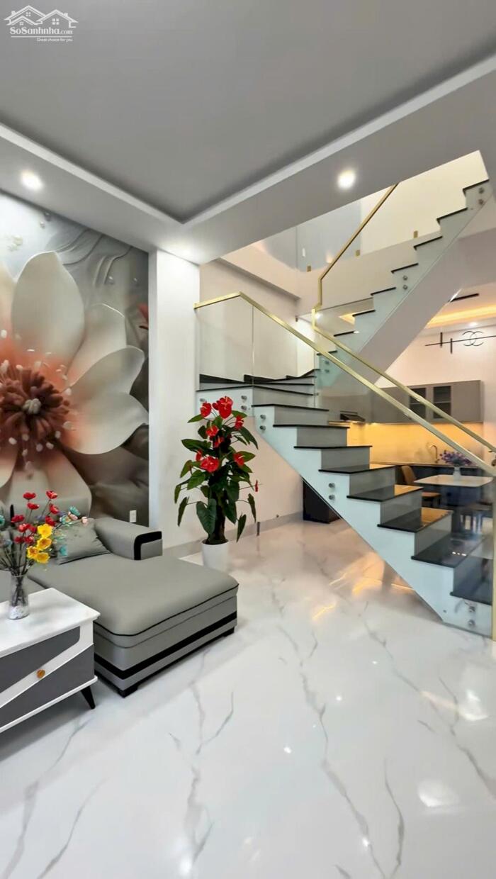 Hình ảnh BÁN NHÀ 1 TRỆT 1 LẦU NGAY CHỢ TÂN HIỆP HCM 2