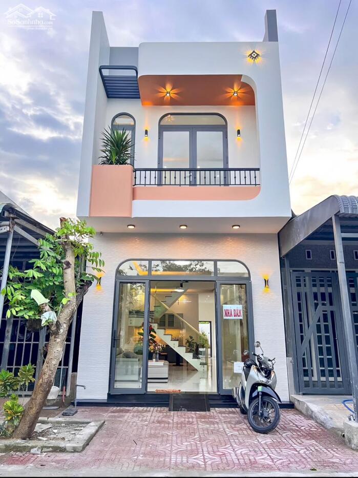 Hình ảnh BÁN NHÀ 1 TRỆT 1 LẦU NGAY CHỢ TÂN HIỆP HCM 0