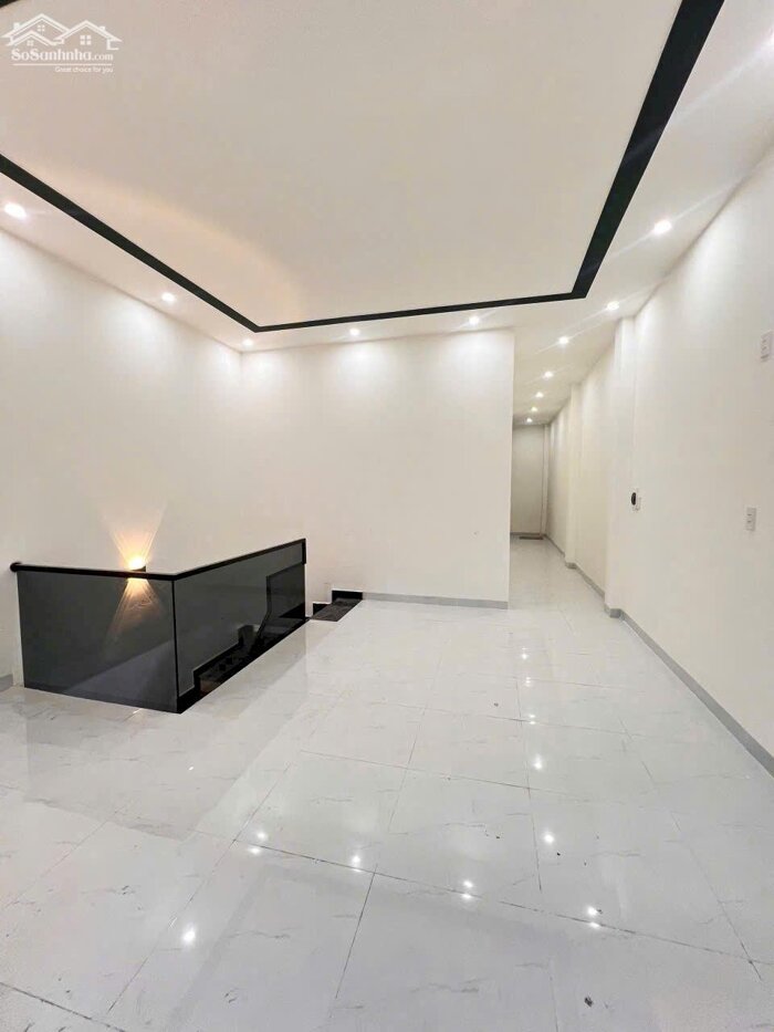 Hình ảnh Chủ ngộp ngân hàng cần bán gấp căn nhà lầu giảm sâu sở hữu với 400tr 5