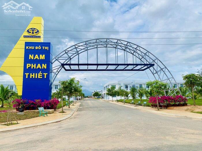 Hình ảnh Bán gấp căn nhà 2PN 2WC, 78m2 ở KĐT Nam Phan Thiết, 900 triệu, Hàm Mỹ, Bình Thuận 0