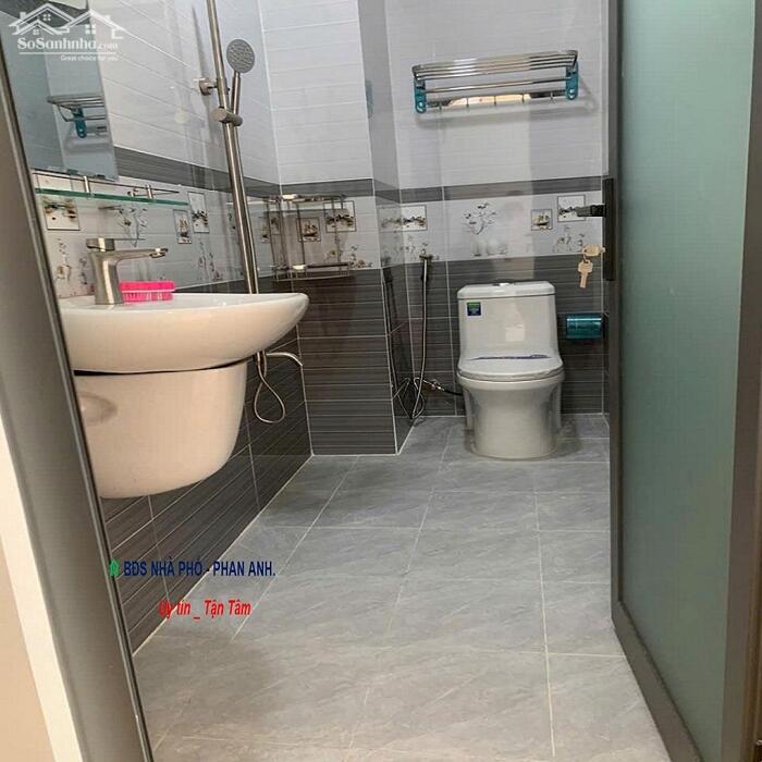 Hình ảnh Bán gấp nhà phố Quận 9 – Hẻm xe hơi – 2 Mặt tiền trước sau - Chỉ có 6 tỷ.n.n.n . 2