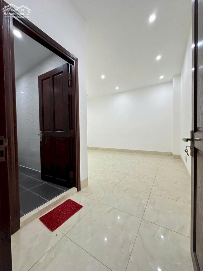 Hình ảnh Giá tốt Nhất Khu!Cho Thuê Nhà 1T2L Mặt Tiền Đường Lý Thái Tổ KDC Hưng Phú 1, Tiện VP Công Ty 13