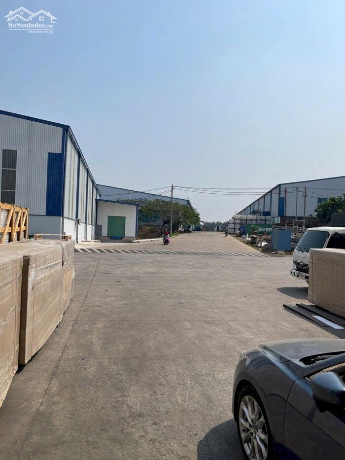 Hình ảnh Cho thuê 5000m2 , 10.000m2 Xưởng Tân uyên Bình Dương Gía 65.000đ/m2 , PCCC , Đường cont , giấy tờ đầy đủ 0