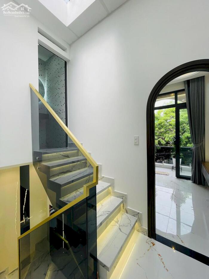 Hình ảnh Bán nhà mặt tiền đường số 8, phường 11, Gò Vấp ( 6 tỷ 280) 9