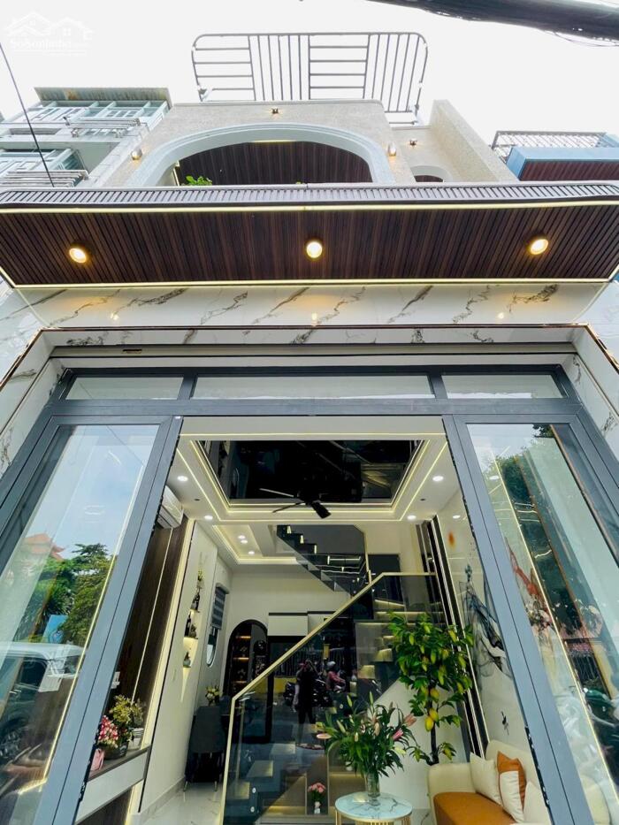 Hình ảnh Bán nhà mặt tiền đường số 8, phường 11, Gò Vấp ( 6 tỷ 280) 0